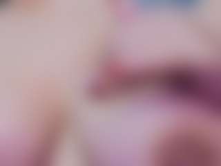 Live cam show with LiindaEvans - Big Tits on sexylive.show