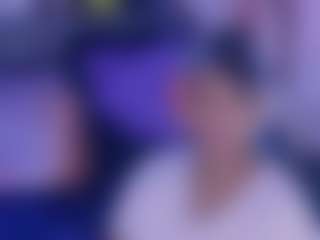 Live cam show with Real Goddess Dream - Black Middle Aged on Livezox | united states