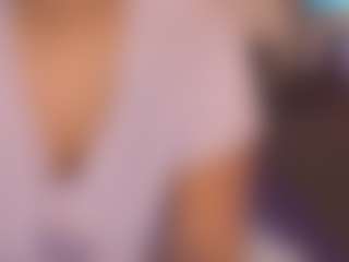 Live cam show with Real Goddess Dream - Black Middle Aged on SmokeAndPoke