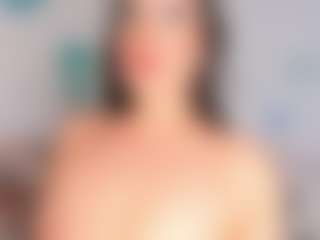 Live cam show with Makenziie - Creamy on Camiplay Live