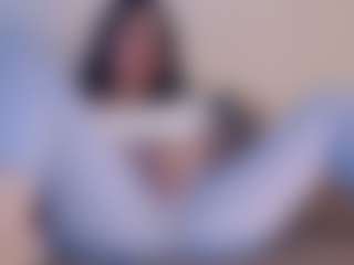 rosalielust's Live Sex Cam Show