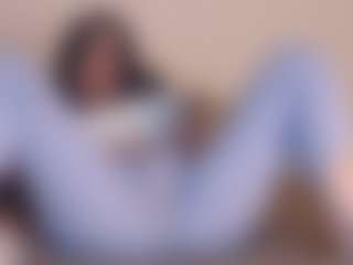 rosalielust's Live Sex Cam Show