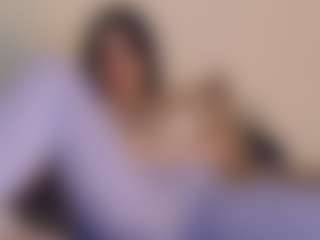 Live cam show with rosalielust - Young Adult on galaxygirlnitro.com
