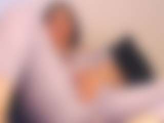 rosalielust's Live Sex Cam Show