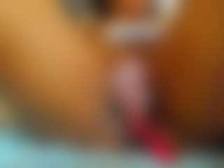 Live cam show with E L I E T T E - Double Penetration on justonemore.cc