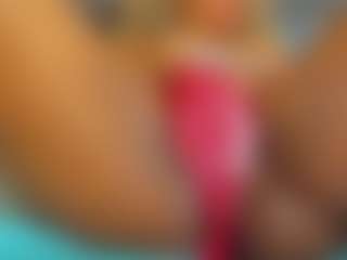 Live cam show with E L I E T T E - Ebony on Uber Horny | colombia