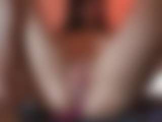 Live cam show with KirstenDanston - Small Tits on CSO-WL
