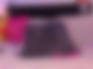 Live cam show with VanellopeEvansHot - Butt Plug on Camsoda