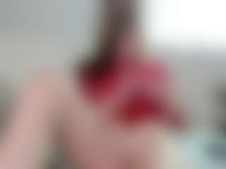 Live cam show with BustyNatascha - Busty on LiveSexCams6