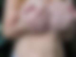 BustyNatascha's Live Sex Cam Show