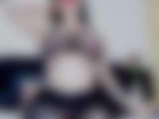 Live cam show with ciieloazul - Goth on Milf Play