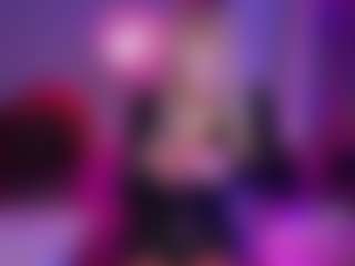 Live cam show with sammisprinkles - Bdsm MILF on CamClone