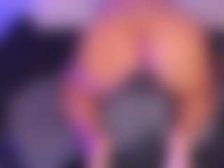 AlaiaSweet's Live Sex Cam Show