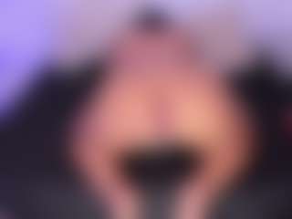 AlaiaSweet's Live Sex Cam Show