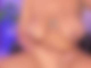 Live cam show with AlaiaSweet - Amateur on sexylive.show