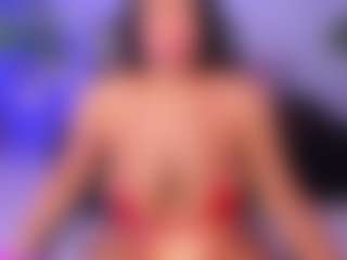 AlaiaSweet's Live Sex Cam Show