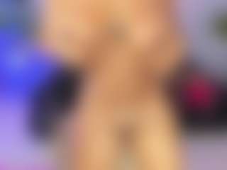 AlaiaSweet's Live Sex Cam Show