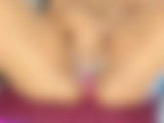 AlaiaSweet's Live Sex Cam Show