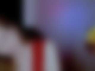Live cam show with Eleonores - Bedroom Mature on Camsoda