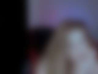 Live cam show with Eleonores - Sexy on CamwithHer