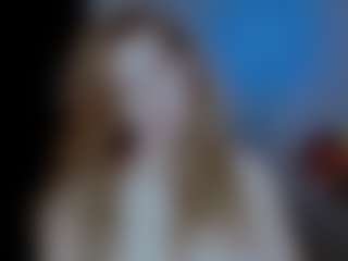 Live cam show with Eleonores - Hairy on googirlz