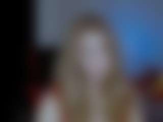Live cam show with Eleonores - Brown Hair on AdultVida.com