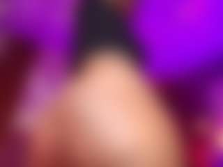 rihanarose's Live Sex Cam Show