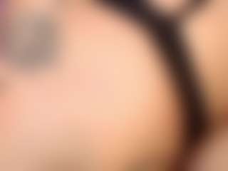 rihanarose's Live Sex Cam Show