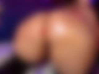 rihanarose's Live Sex Cam Show