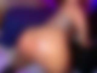 rihanarose's Live Sex Cam Show