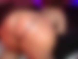 rihanarose's Live Sex Cam Show