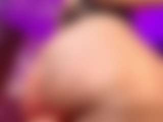 Live cam show with rihanarose - Big Ass on Uber Horny
