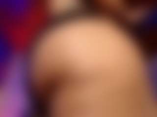 Live cam show with rihanarose - Fuck on hotwifechat.live