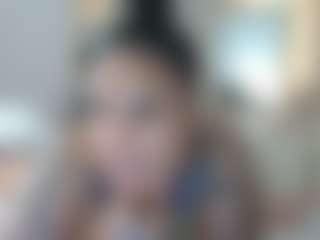 Mulatto Mamiii's Live Sex Cam Show