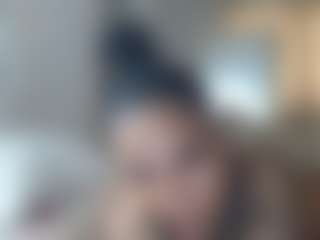 Mulatto Mamiii's Live Sex Cam Show