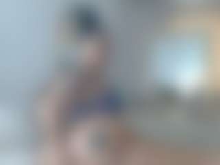 Mulatto Mamiii's Live Sex Cam Show