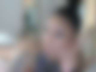 Mulatto Mamiii's Live Sex Cam Show