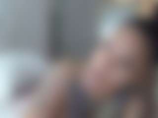 Mulatto Mamiii's Live Sex Cam Show