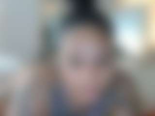 Mulatto Mamiii's Live Sex Cam Show