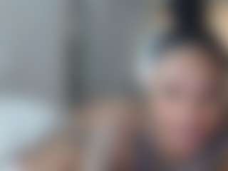 Mulatto Mamiii's Live Sex Cam Show