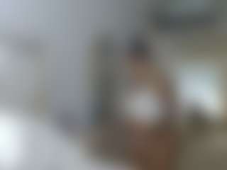 Mulatto Mamiii's Live Sex Cam Show