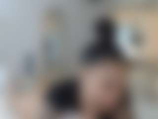 Mulatto Mamiii's Live Sex Cam Show
