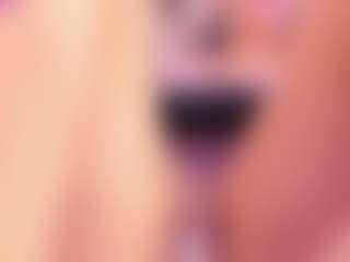 Live cam show with Chelseylewis - College MILF on friskycurves.com