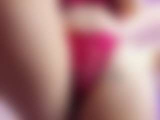 Chelseylewis's Live Sex Cam Show