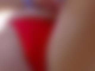 Live cam show with Chelseylewis - Skinny on SxyPornLive