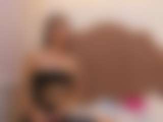 Chelseylewis's Live Sex Cam Show