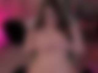 Live cam show with Lila Ellis - Sex on fuklive.com