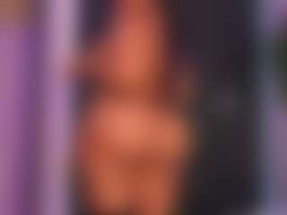 Live cam show with Rox Thee Stallion - Anal Brown Hair on livesexfox.com