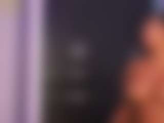 Live cam show with Rox Thee Stallion - Ride on camgirlchat.live