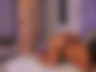 Live cam show with Rox Thee Stallion - Dildo Brown Hair on Soda Cam